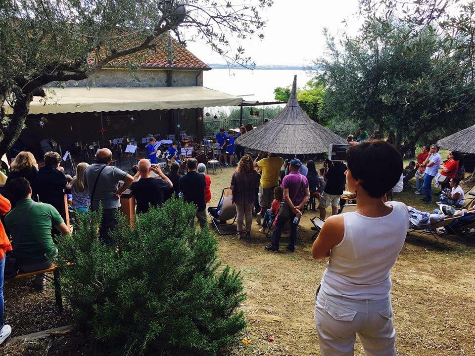 Fattoria Il Poggio Villa San Feliciano Luaran gambar