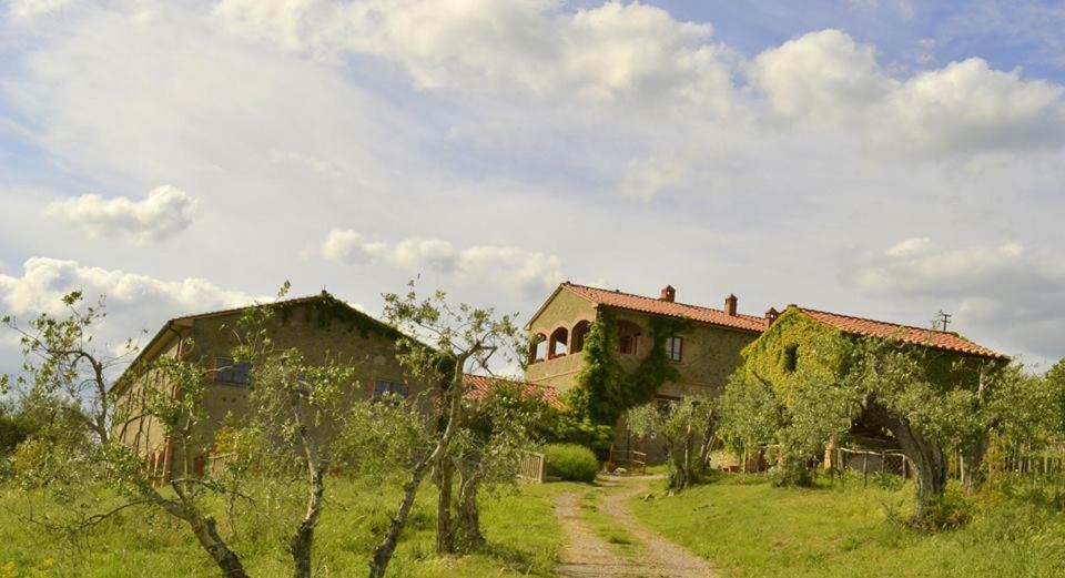 Fattoria Il Poggio Villa San Feliciano Luaran gambar
